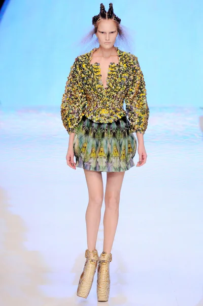 Look 5